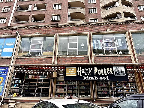 Satılır obyekt 44 m²