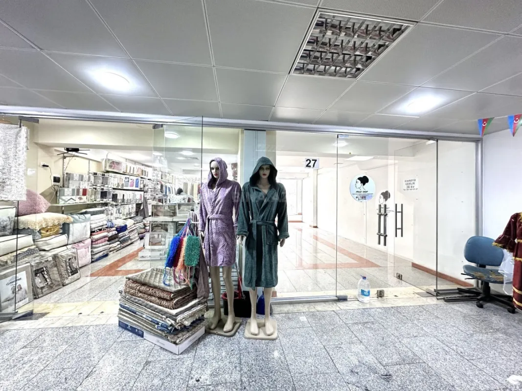 Satılır obyekt 44 m²