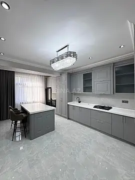 Satılır 3 otaqlı mənzil 126 m²