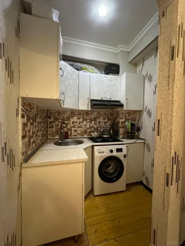 Satılır 2 otaqlı mənzil 61 m²