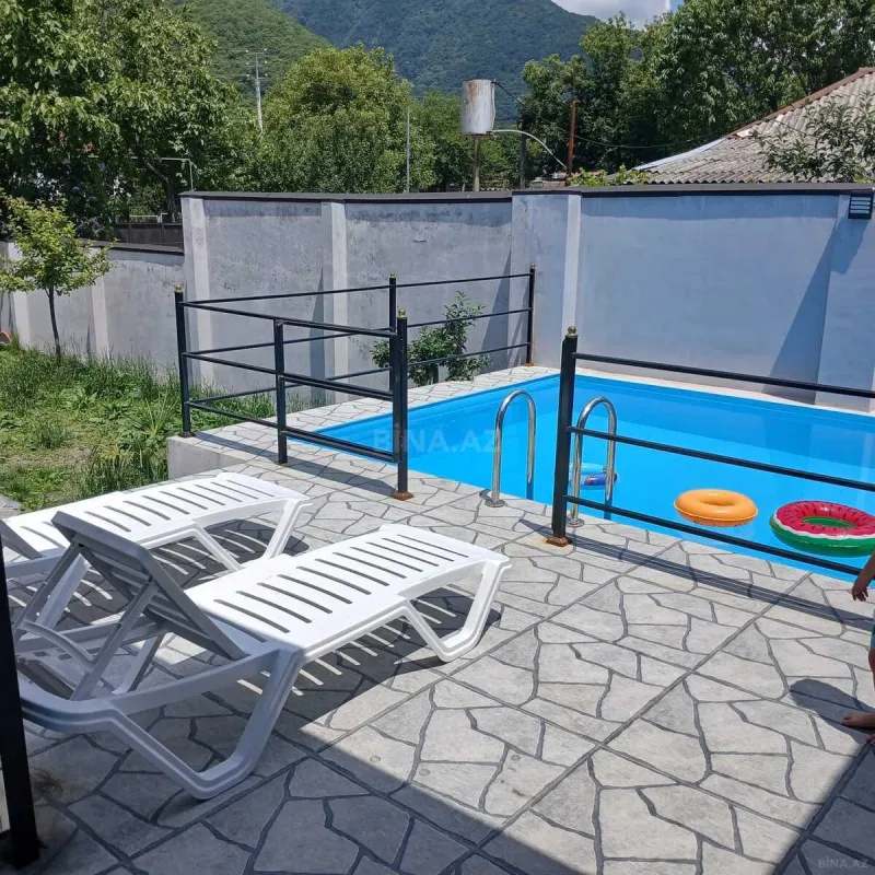 Kirayə verilir 5 otaqlı həyət evi 100 m²