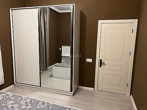 Kirayə verilir 5 otaqlı həyət evi 100 m²