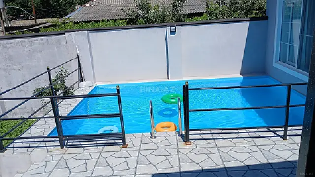 Kirayə verilir 5 otaqlı həyət evi 100 m²