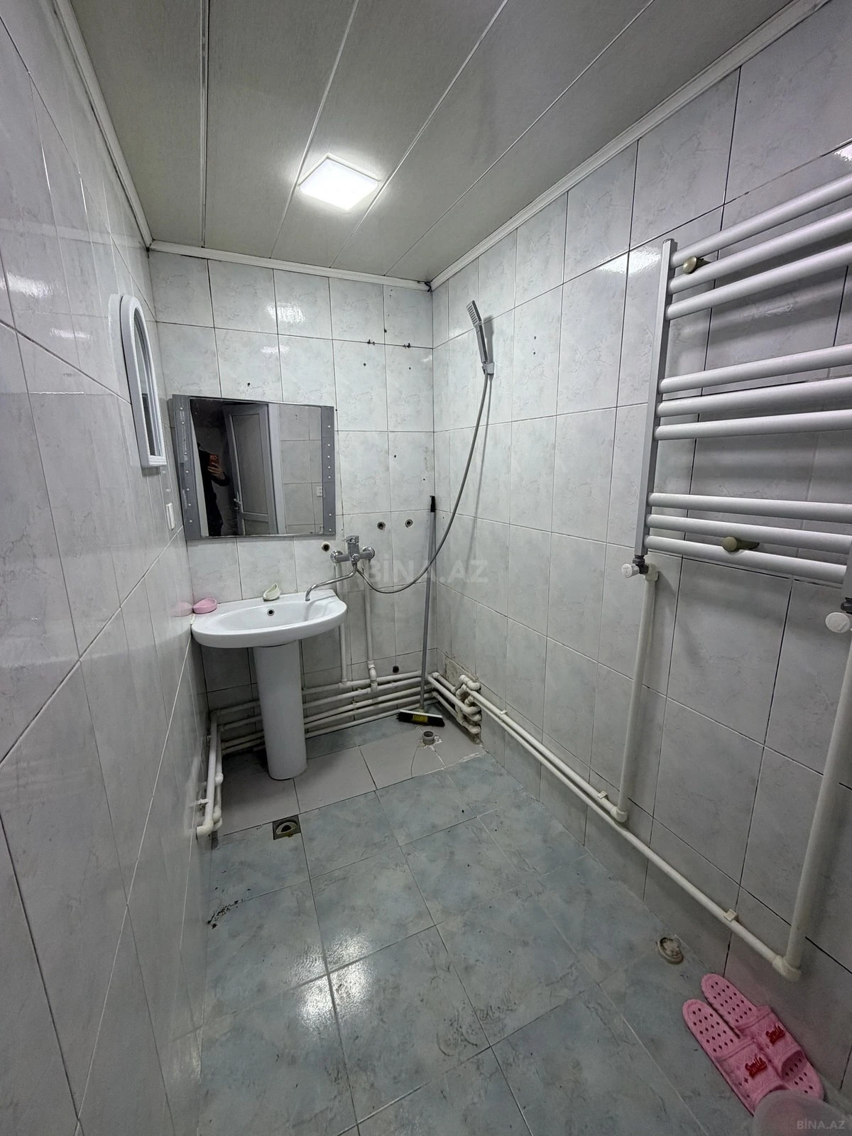Satılır 2 otaqlı mənzil 65 m²