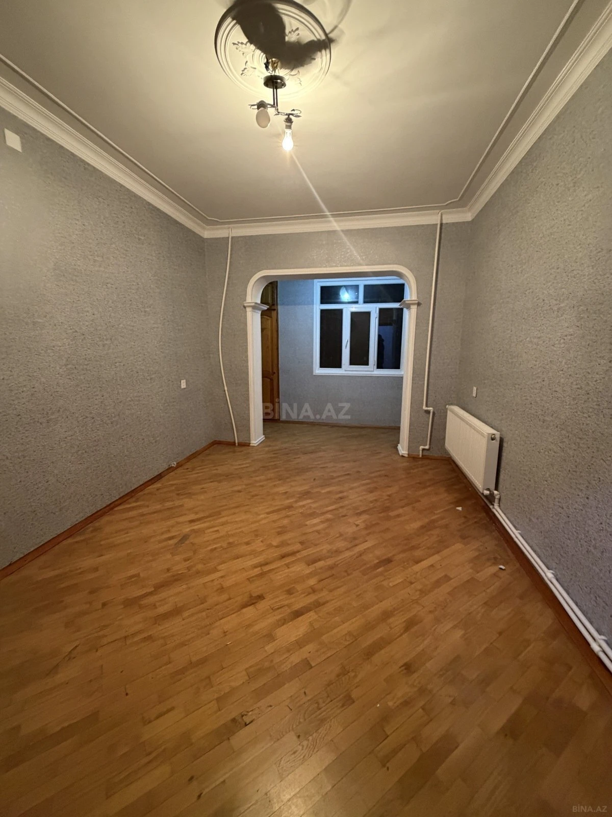 Satılır 2 otaqlı mənzil 65 m²