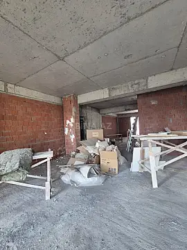 Satılır 3 otaqlı mənzil 130 m²