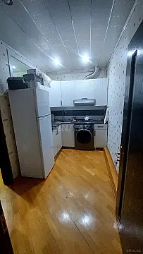 Satılır 2 otaqlı mənzil 67 m²