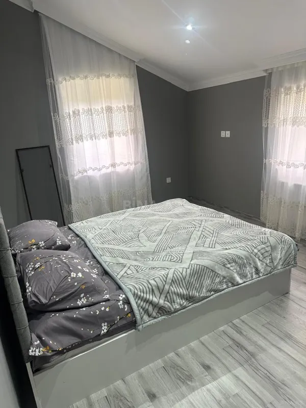 Kirayə verilir 5 otaqlı həyət evi 110 m²