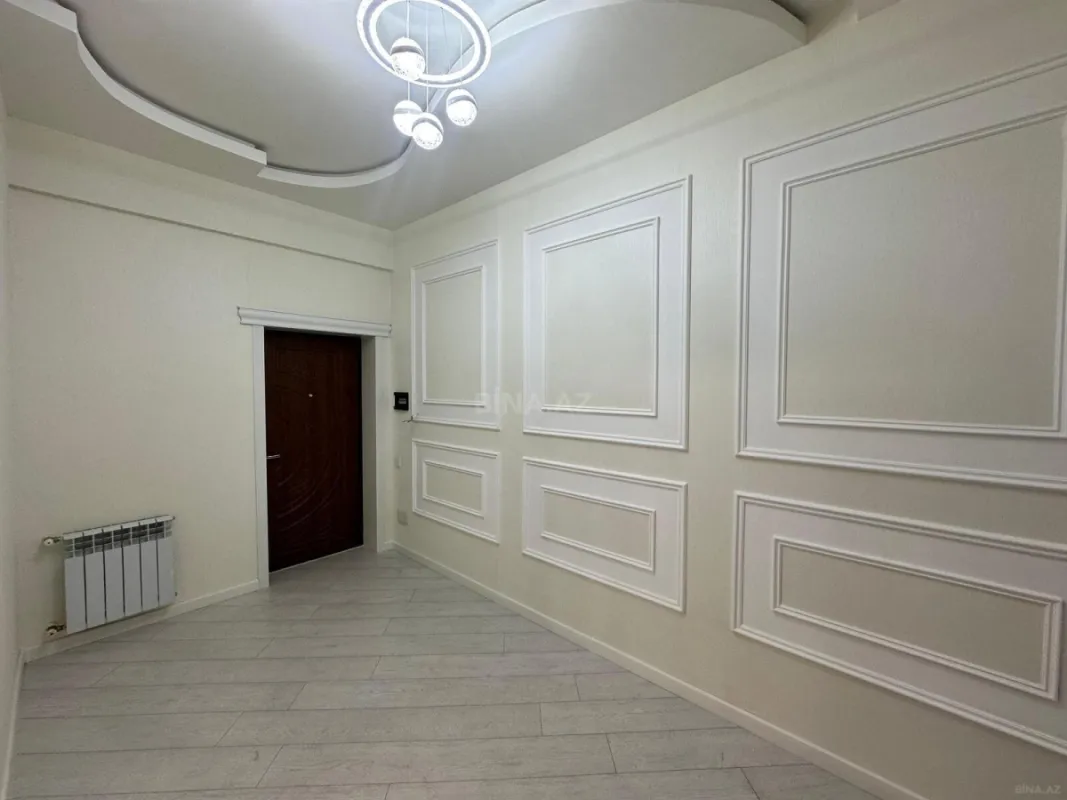 Satılır 2 otaqlı mənzil 65 m²