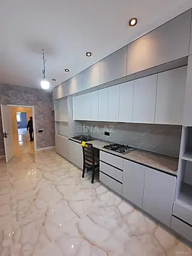 Kirayə verilir 3 otaqlı mənzil 132 m²