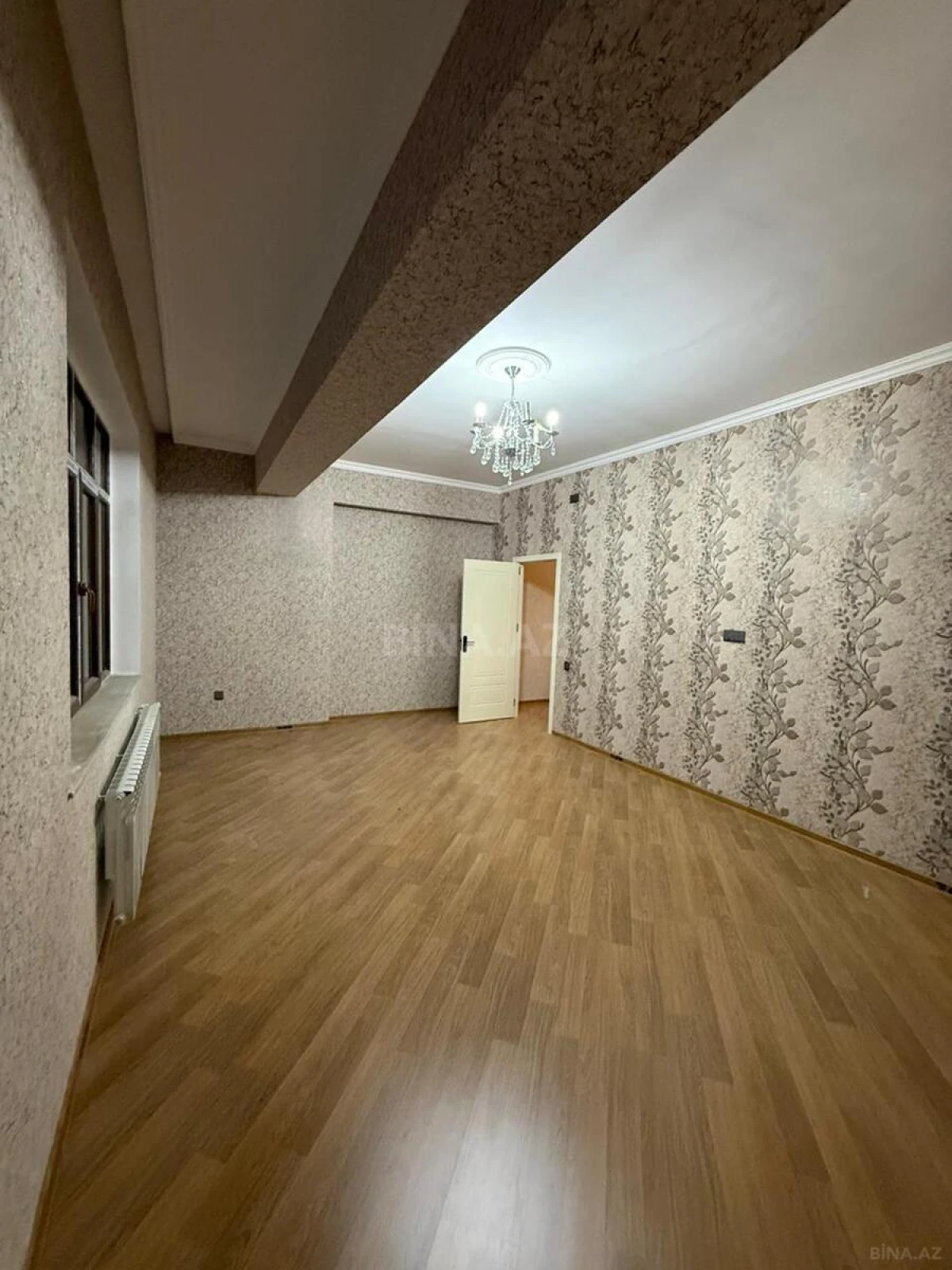 Satılır 2 otaqlı mənzil 79 m²