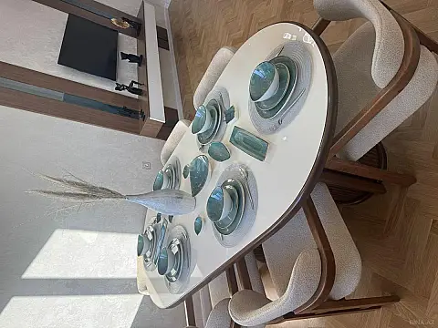 Kirayə verilir 2 otaqlı mənzil 70 m²