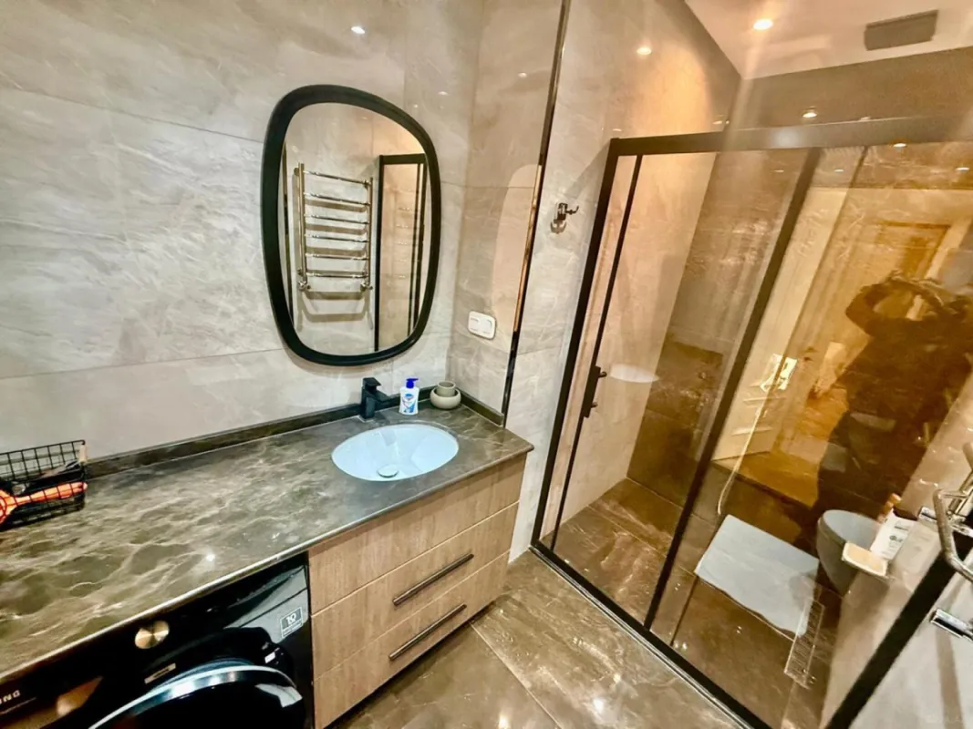 Satılır 3 otaqlı mənzil 110 m²