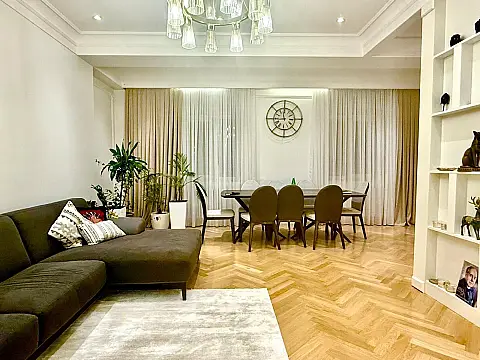 Satılır 3 otaqlı mənzil 110 m² — Bakı, Qaraçuxur 3 otaq 110.00 m²