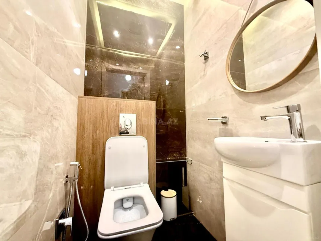 Satılır 3 otaqlı mənzil 110 m²