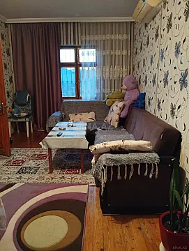 Satılır 2 otaqlı həyət evi 80 m²