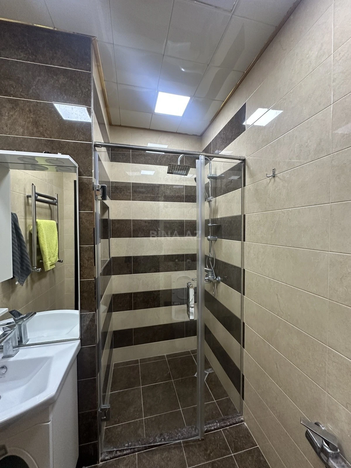 Kirayə verilir 2 otaqlı mənzil 60 m²