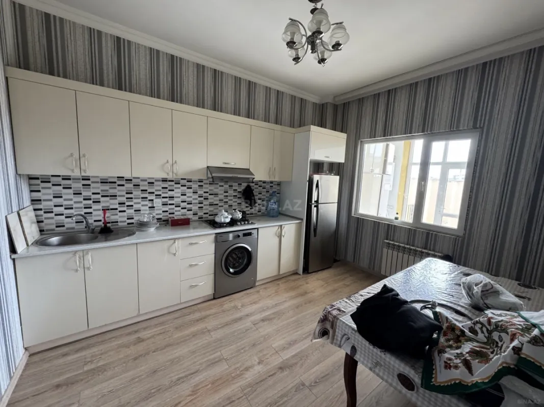 Kirayə verilir 4 otaqlı həyət evi 200 m²