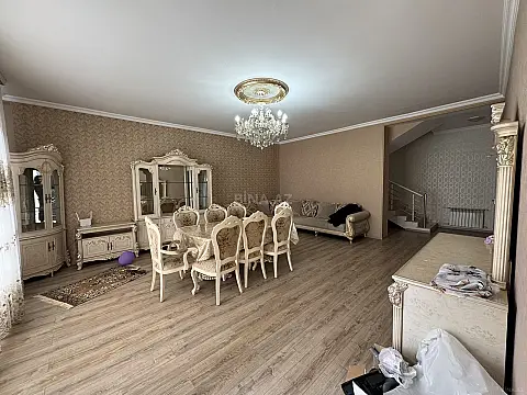 Kirayə verilir 4 otaqlı həyət evi 200 m²