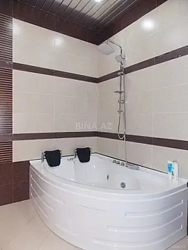 Kirayə verilir 3 otaqlı mənzil 135 m²
