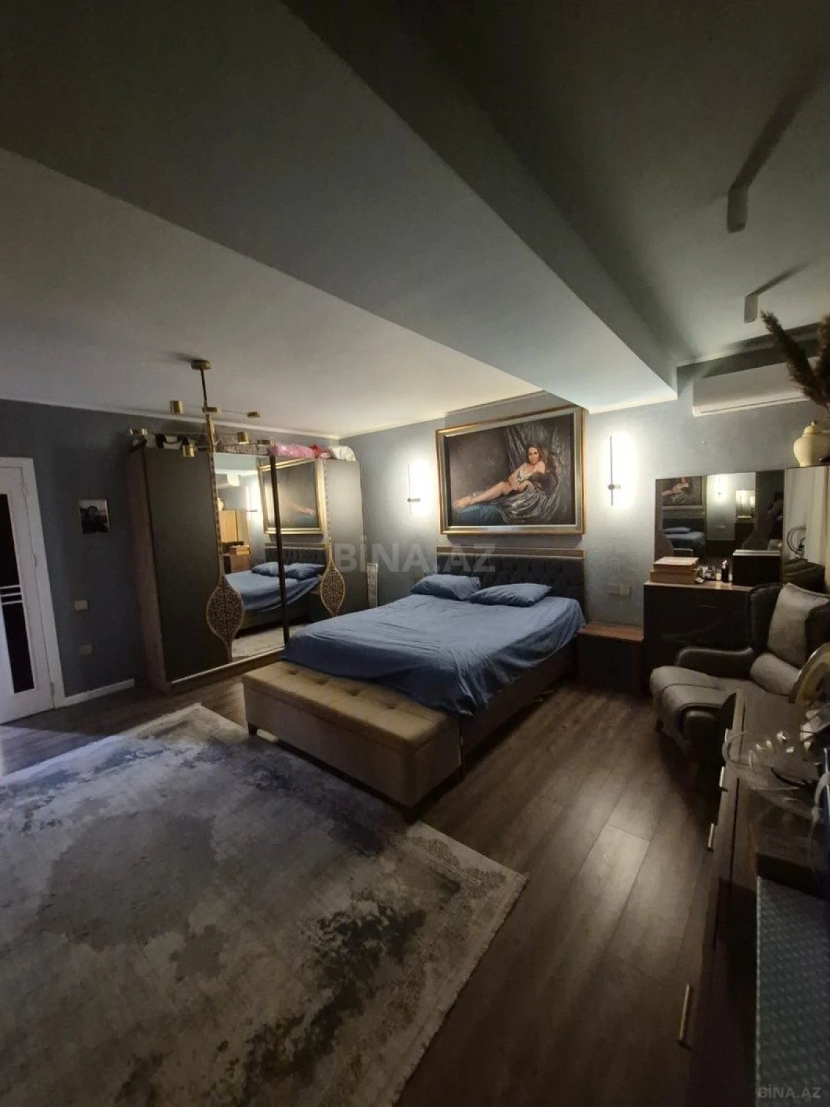 Satılır 2 otaqlı mənzil 85 m²