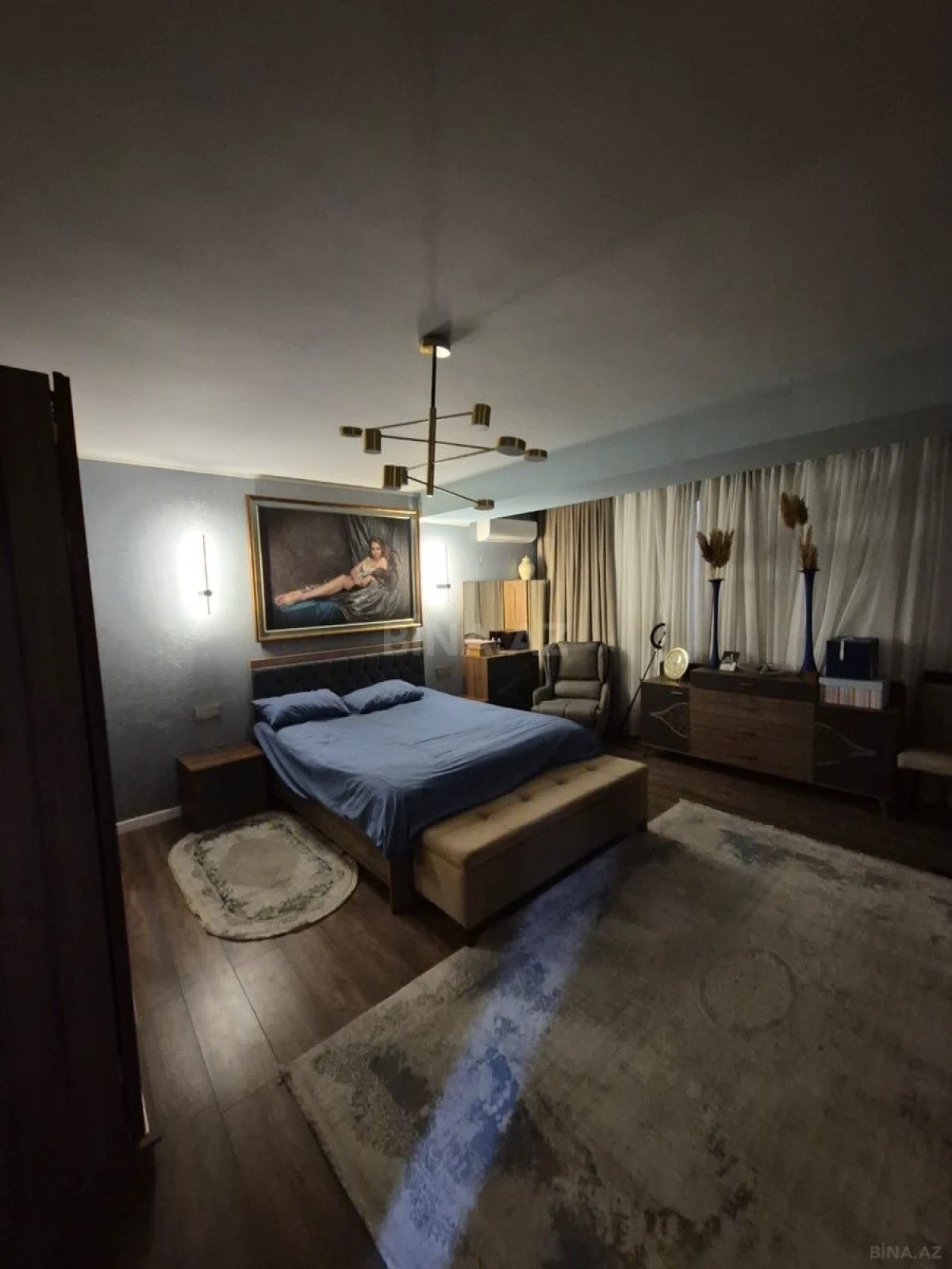 Satılır 2 otaqlı mənzil 85 m²