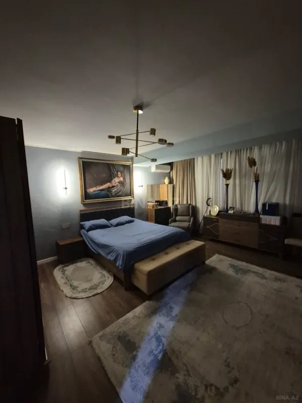 Satılır 2 otaqlı mənzil 85 m²