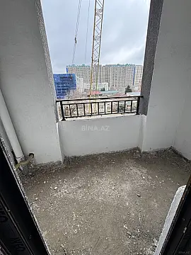 Satılır 1 otaqlı mənzil 76.6 m²