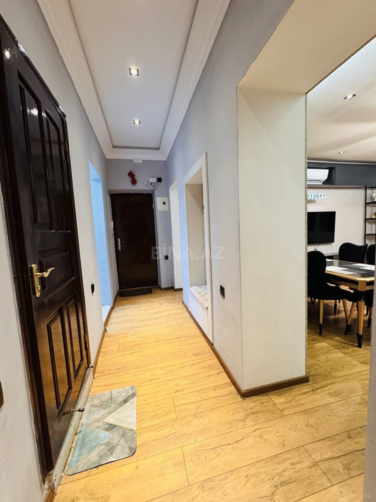 Kirayə verilir 3 otaqlı mənzil 135 m²