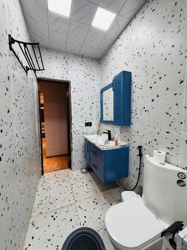 Kirayə verilir 3 otaqlı mənzil 135 m²