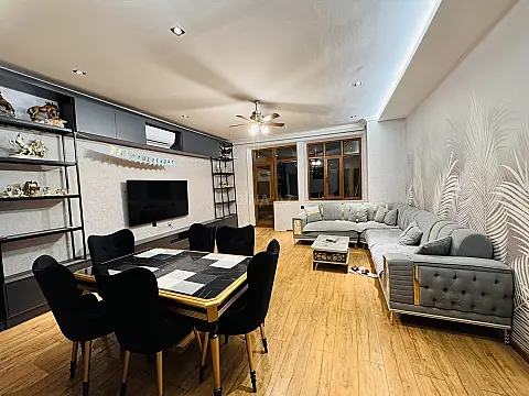 Kirayə verilir 3 otaqlı mənzil 135 m²
