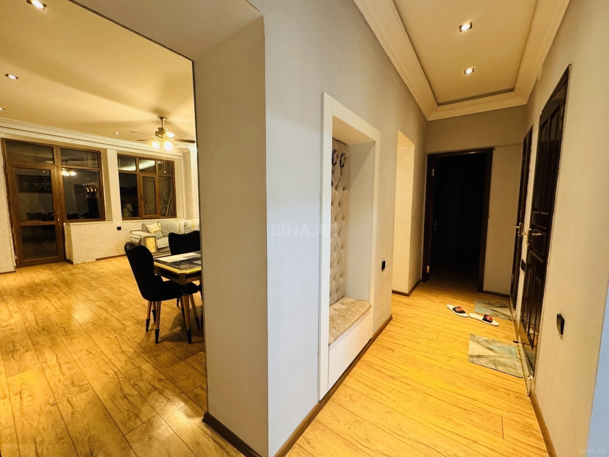 Kirayə verilir 3 otaqlı mənzil 135 m²