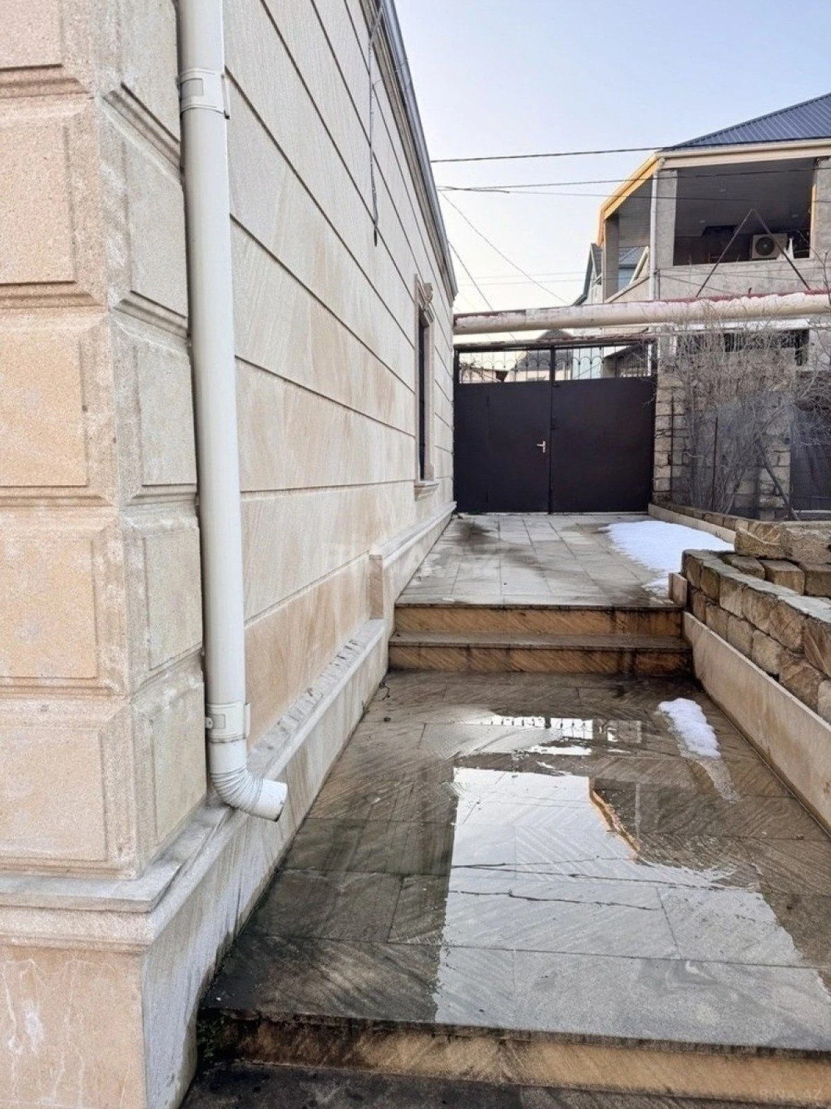 Satılır 3 otaqlı həyət evi 90 m²