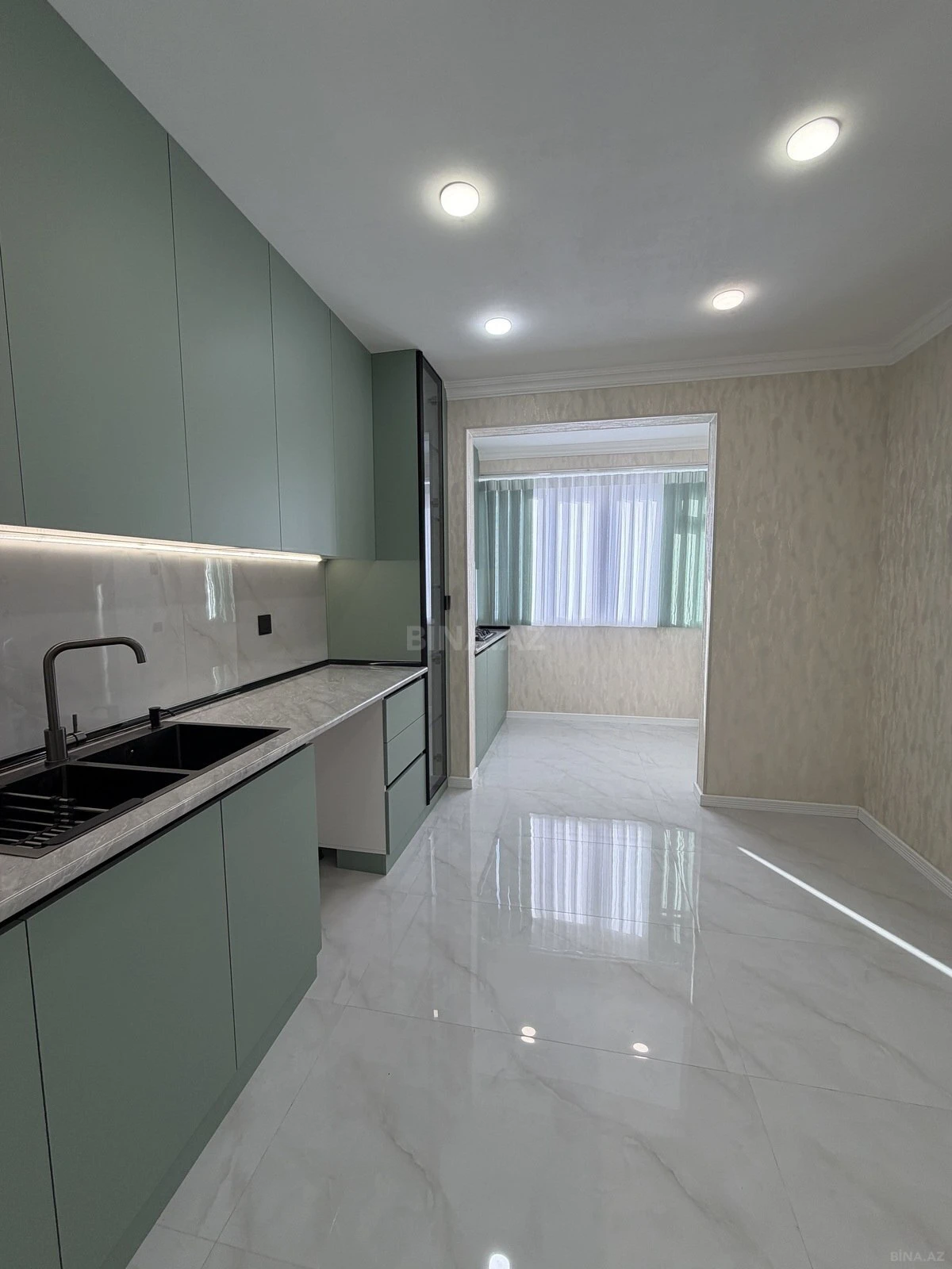 Satılır 3 otaqlı mənzil 85 m²