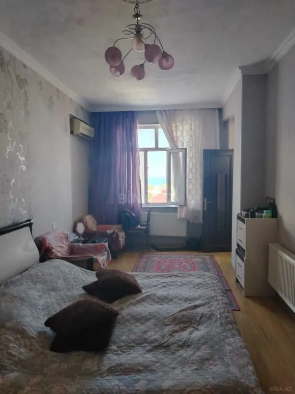 Satılır 1 otaqlı mənzil 56 m²