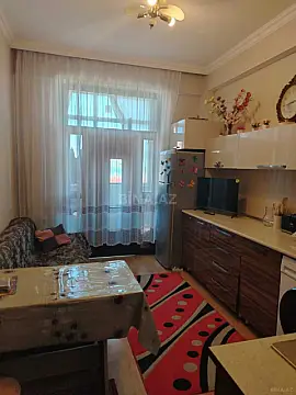 Satılır 1 otaqlı mənzil 56 m²