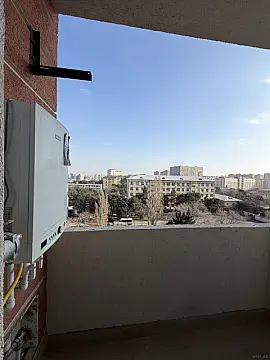 Satılır 2 otaqlı mənzil 77 m²