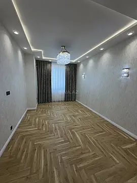Satılır 2 otaqlı mənzil 77 m²
