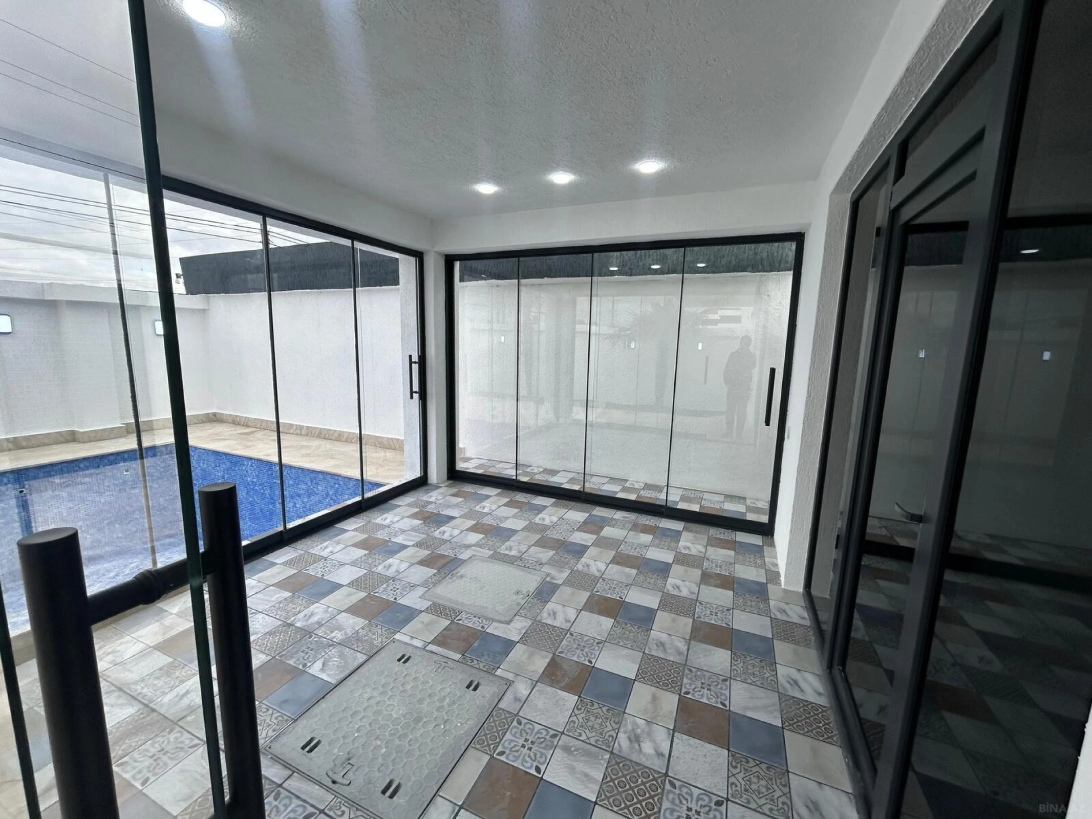 Satılır 4 otaqlı həyət evi 130 m²