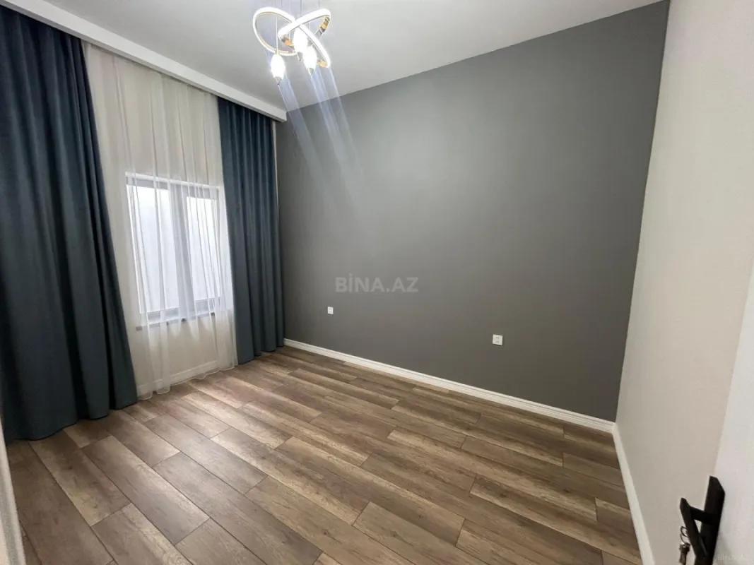 Satılır 4 otaqlı həyət evi 130 m²