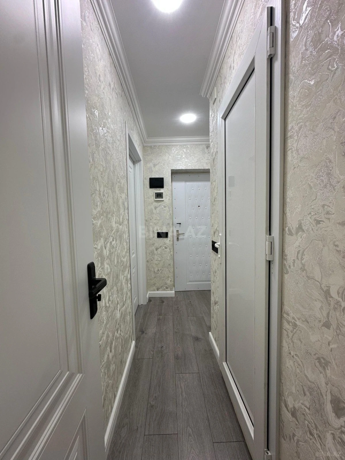 Satılır 2 otaqlı mənzil 40 m²