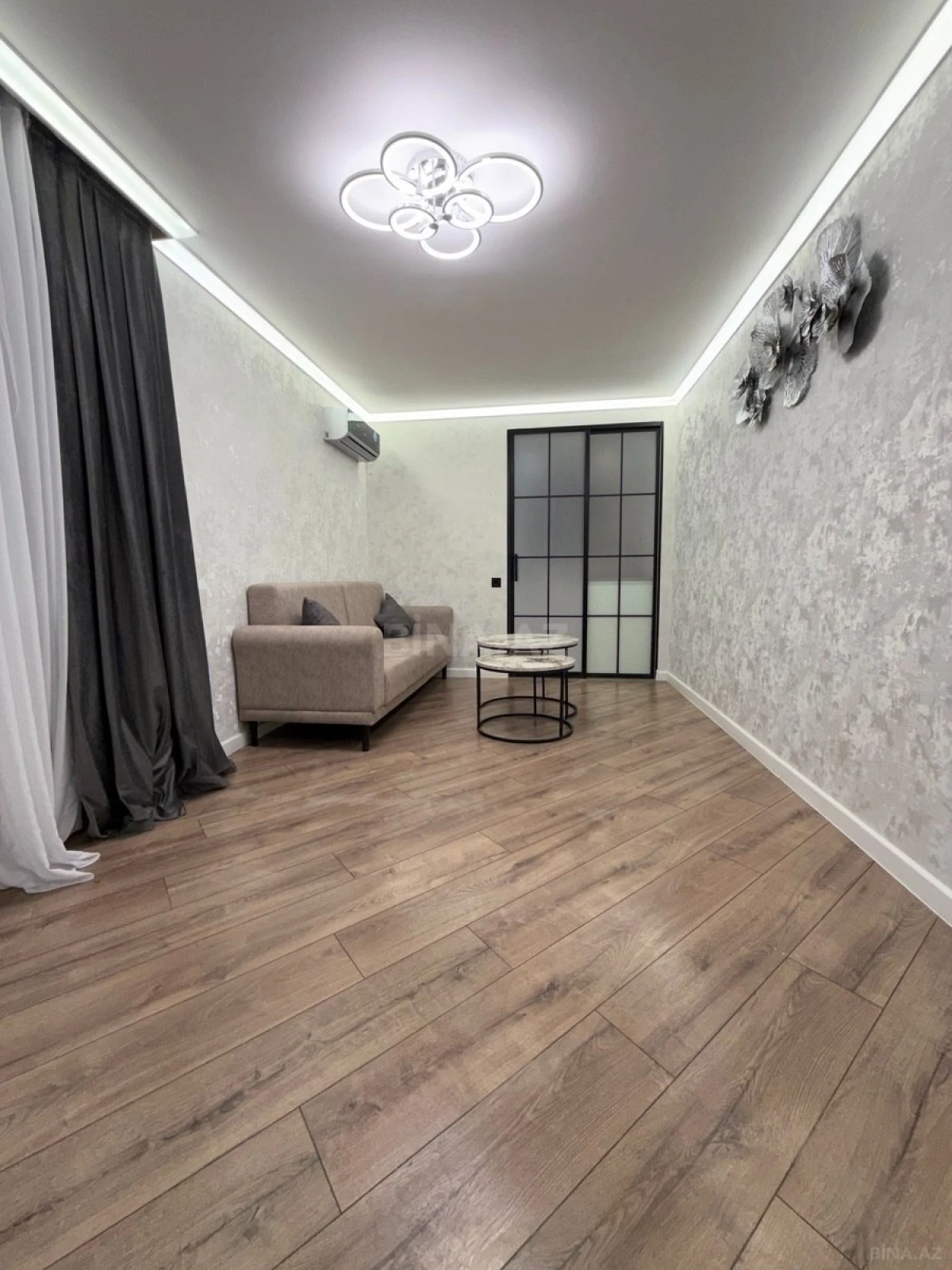 Kirayə verilir 2 otaqlı mənzil 40 m²