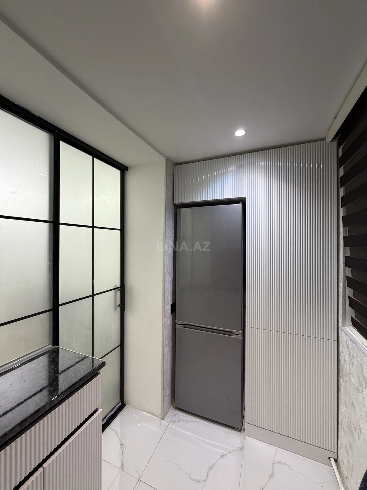 Kirayə verilir 2 otaqlı mənzil 40 m²