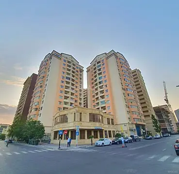 Kirayə verilir 4 otaqlı mənzil 215 m² — Bakı, Xətai 4 otaq 215.00 m²