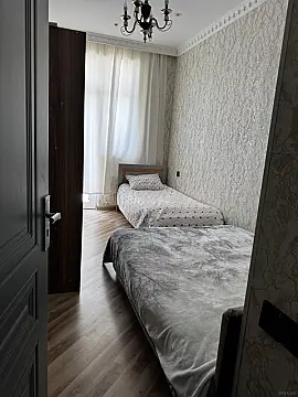 Kirayə verilir 3 otaqlı mənzil 75 m² — Bakı, Həzi Aslanov qəs. 3 otaq 75.00 m²
