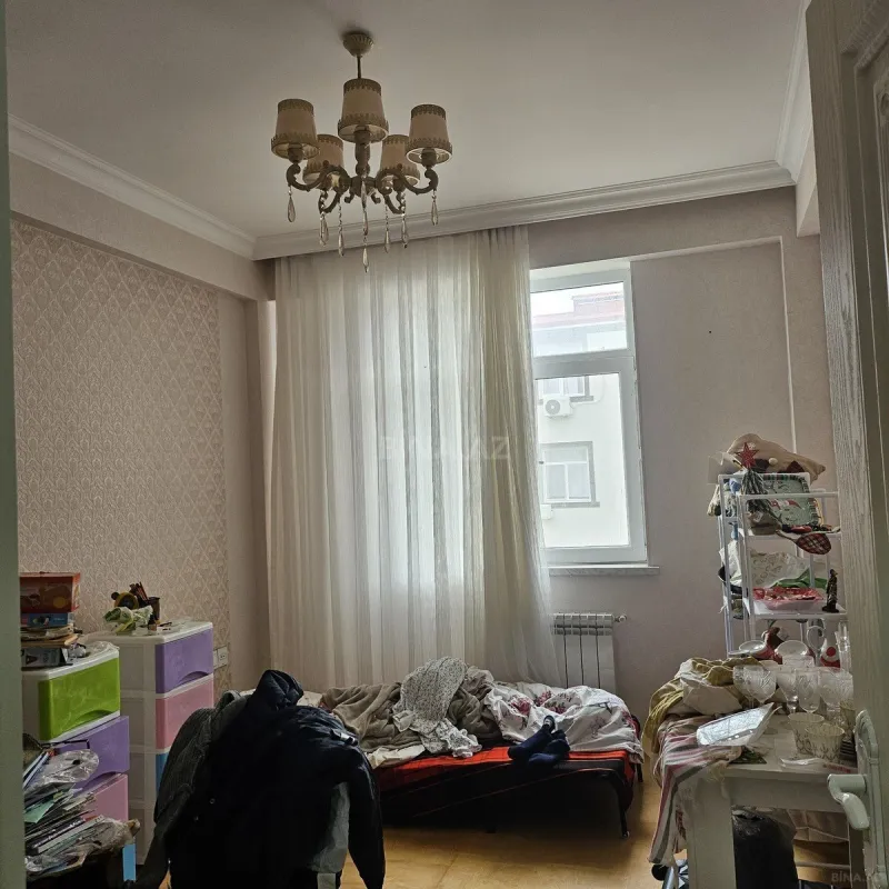 Satılır 2 otaqlı mənzil 53 m²