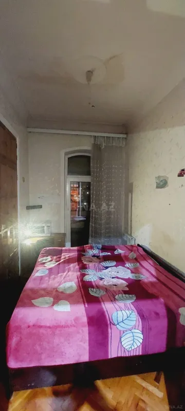 Satılır 2 otaqlı mənzil 75 m²