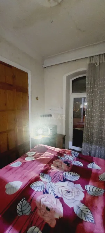 Satılır 2 otaqlı mənzil 75 m²