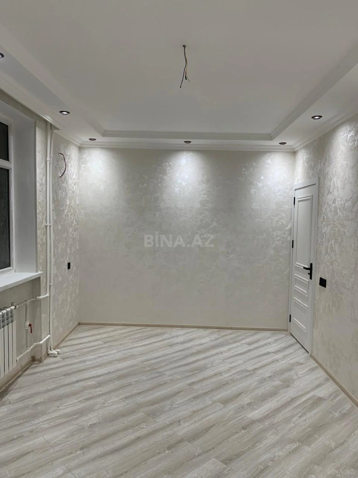 Satılır 2 otaqlı mənzil 55 m²