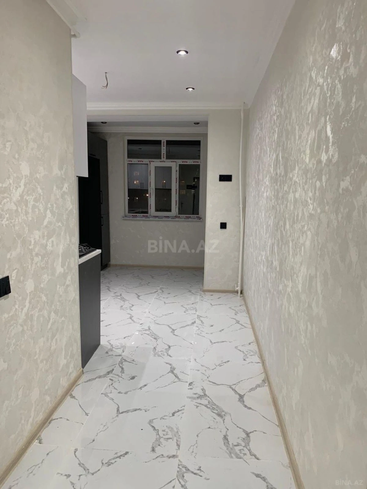 Satılır 2 otaqlı mənzil 55 m²